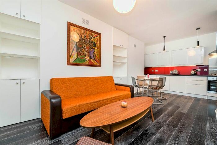 1 Bedroom Flat To Rent In Coldharbour Lane, London, SW9