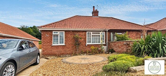 2 Bedroom Bungalow For Sale In Oval Road, Norwich, NR5