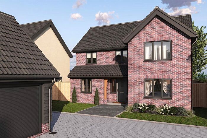 4 Bedroom Detached House For Sale In Norwich Road, Besthorpe, Attleborough, NR17