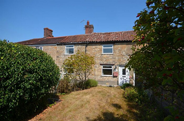2 Bedroom Cottage For Sale In Burton Street, Marnhull, DT10
