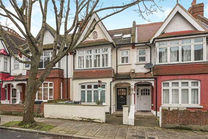 3 Bedroom Flat For Sale In Broxholm Road, West Norwood, SE27