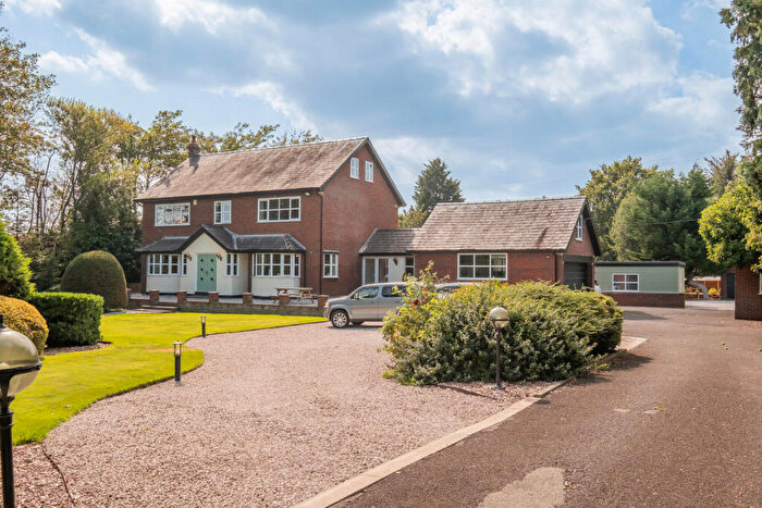 5 Bedroom Detached House For Sale In Moss House Lane, Westby, PR4