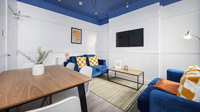 5 Bedroom Semi Detached House To Rent In Connaught Road, Liverpool, L7