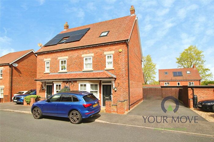 4 Bedroom Semi Detached House For Sale In Burr Close, Kempston, Bedford, Bedfordshire, MK42