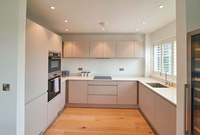 2 Bedroom Flat To Rent In Fetter Lane, London, EC4A