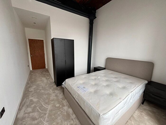 1 Bedroom Flat To Rent In Apartments, Victoria Mill, Lower Vickers Street, M40