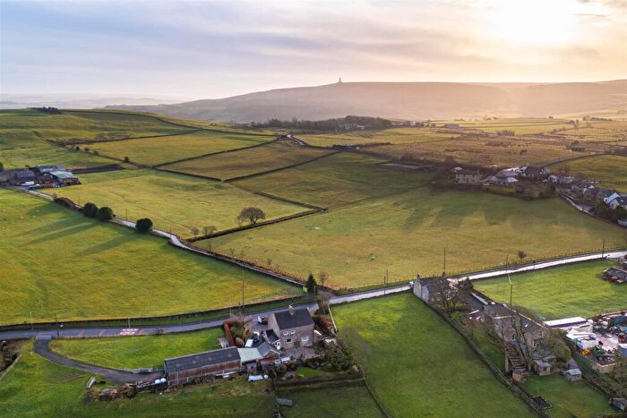 4 Bedroom Detached House For Sale In Tockholes Road, Tockholes, BB3