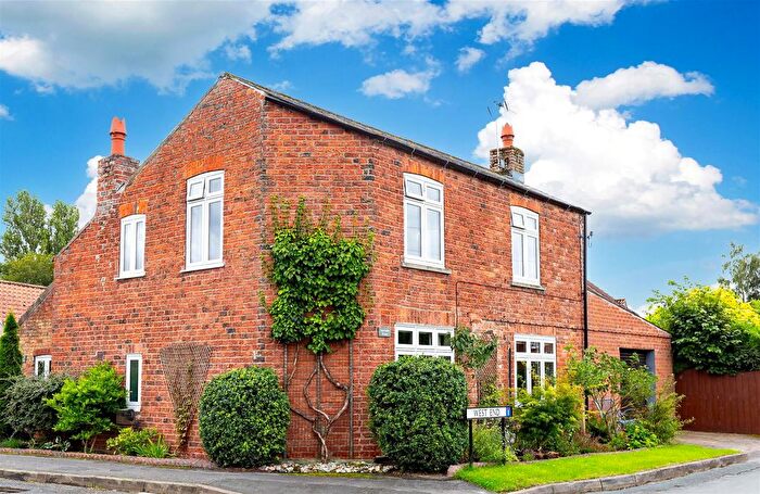 3 Bedroom Cottage For Sale In Church Lane, Seaton Ross, York, YO42