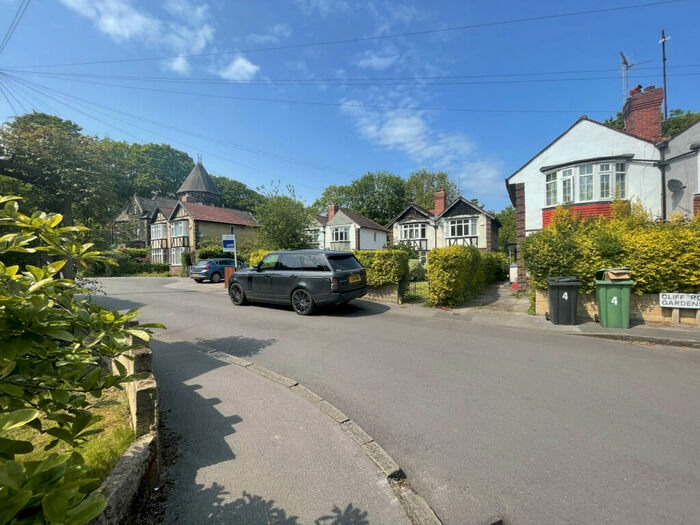 2 Bedroom Semi-Detached House To Rent In Cliff Road Gardens, Leeds, LS6