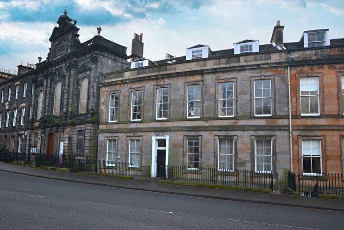 1 Bedroom Flat To Rent In Castle Terrace, West End, Edinburgh, EH1