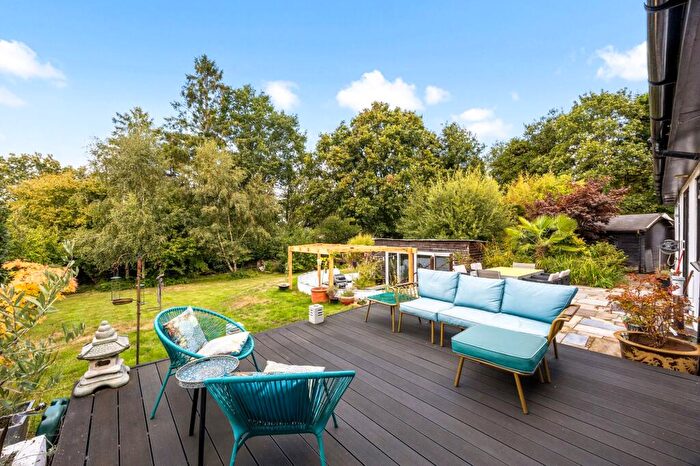 5 Bedroom Detached House For Sale In Hillside Walk, Storrington, RH20