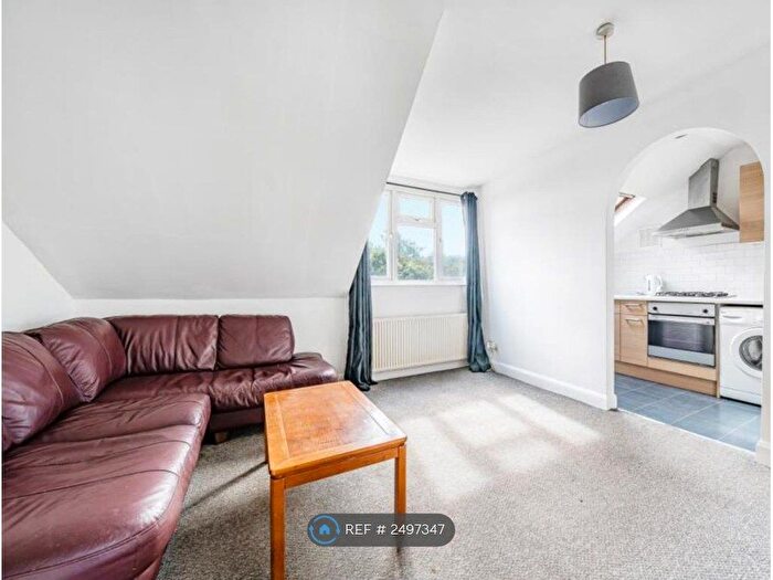 1 Bedroom Flat To Rent In Vicarage Park, London, SE18