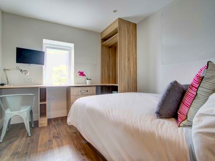 5 Bedroom Flat To Rent In Peel Street, Nottingham, NG1