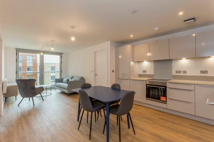 2 Bedroom Apartment To Rent In Milton Keynes Milton Keynes, MK9