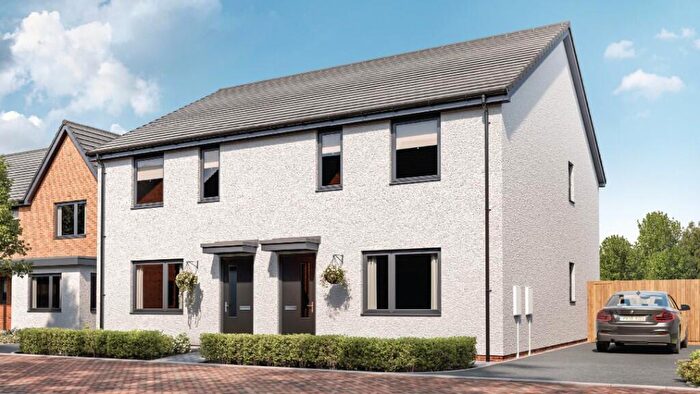 3 Bedroom Semi-Detached House For Sale In Saltshouse Road Hull, HU8