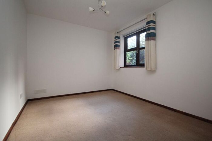 1 Bedroom Flat For Sale In Springwell Road, Tonbridge, TN9
