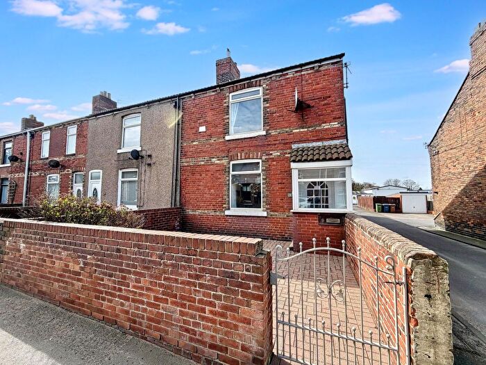 4 Bedroom End Terrace House To Rent In Shop Row, Philadelphia, Houghton Le Spring, DH4