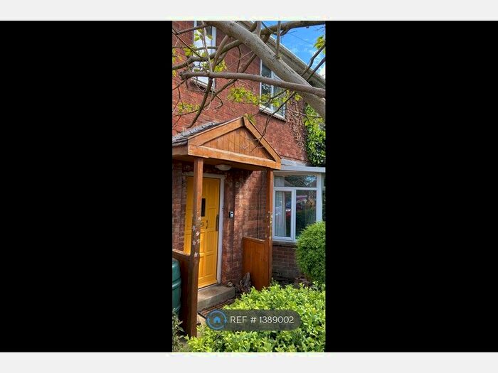 4 Bedroom Semi-Detached House To Rent In Houston Way, Frome, BA11