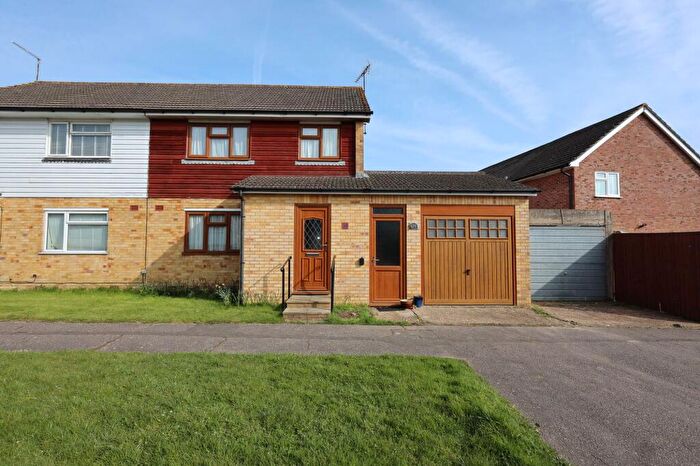 3 Bedroom Semi-Detached House For Sale In Western Road, Burgess Hill, RH15