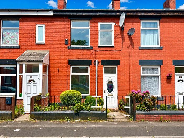 3 Bedroom Terraced House To Rent In Chesham Crescent, Bury, BL9