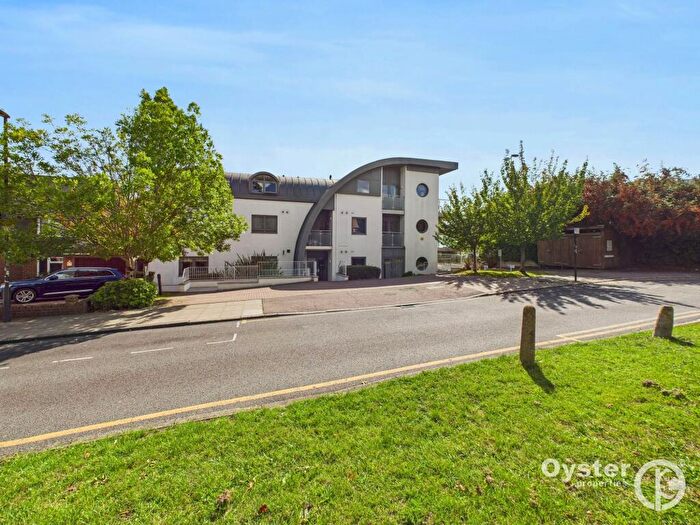 2 Bedroom Flat For Sale In Arc House, London Road, HA7