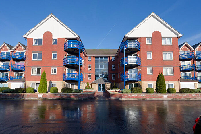 2 Bedroom Flat For Sale In Mountbatten Close, Ashton-on-Ribble, PR2