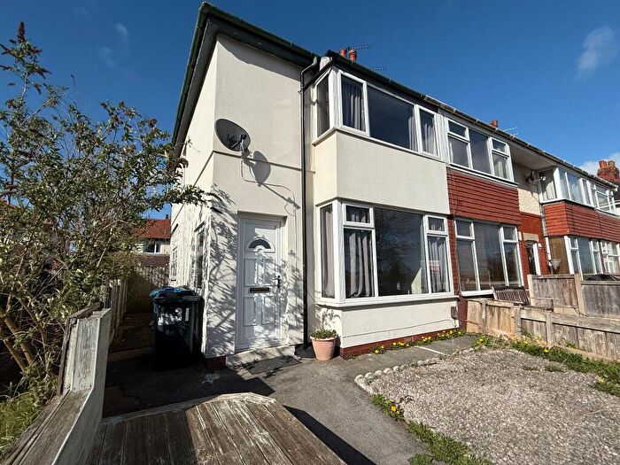 2 Bedroom End Of Terrace House For Sale In School Lane, Freckleton, PR4