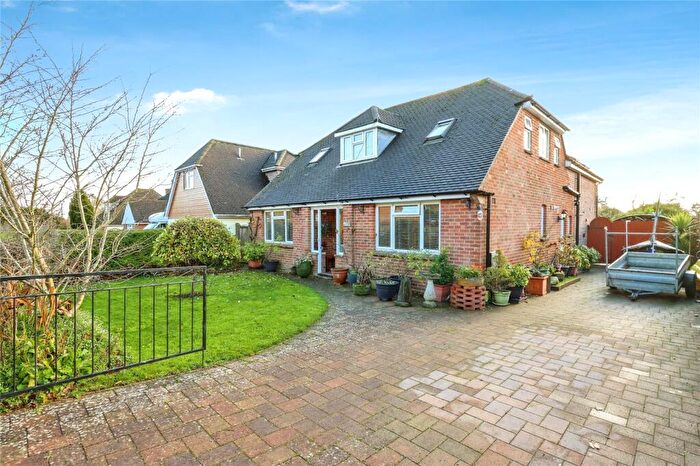 5 Bedroom Detached House For Sale In Coronation Avenue, Upton, Poole, Dorset, BH16
