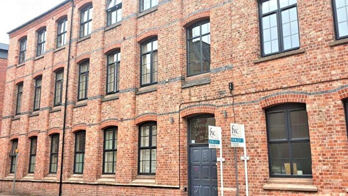 3 Bedroom Flat To Rent In Westside Apartments, Bede Street, West End, Leicester, LE3