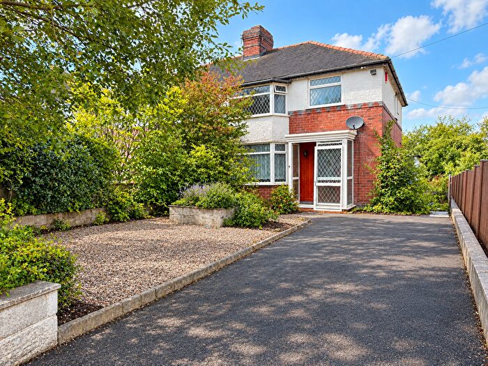 3 Bedroom Semi-Detached House For Sale In Biddulph Road, Stoke-On-Trent, ST6