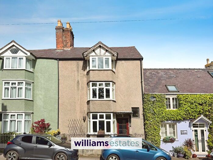 3 Bedroom Terraced House For Sale In Record Street, Ruthin, LL15
