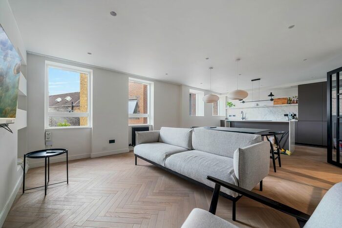 2 Bedroom Flat To Rent In Macready House, Crawford Street, London, W1H