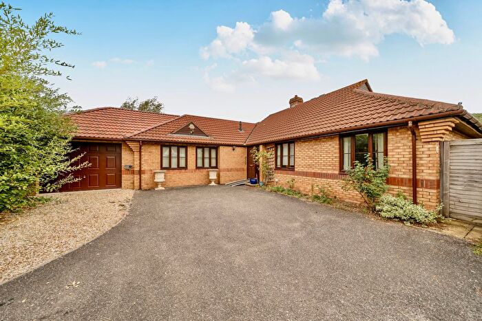 4 Bedroom Detached Bungalow For Sale In Killams Green, Taunton, TA1
