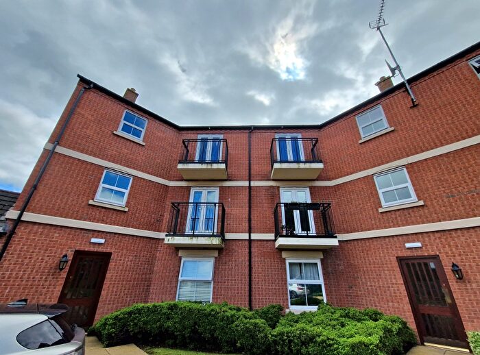 2 Bedroom Flat To Rent In Trostrey Road, Kings Norton, B30