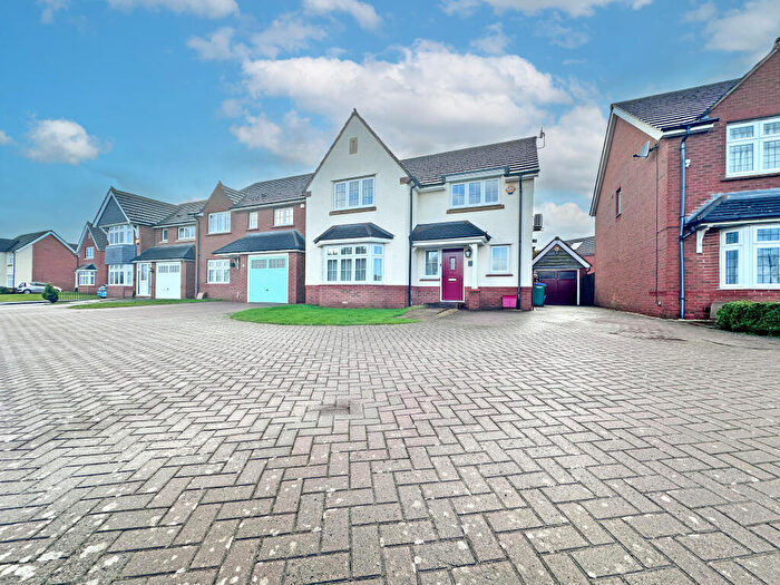 4 Bedroom Detached House For Sale In Upper Church Lane, Tipton, DY4