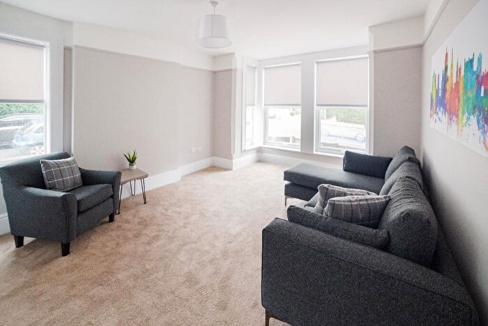 4 Bedroom House To Rent In Hucknall Road, Nottingham, Nottinghamshire, NG5