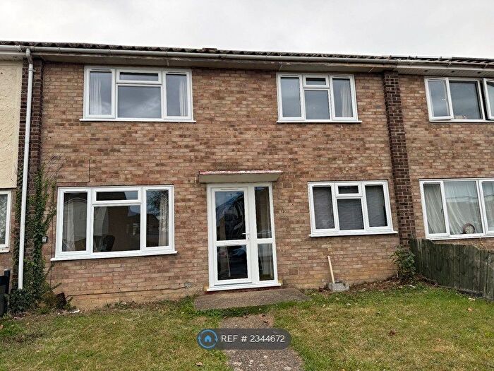 1 Bedroom Property To Rent In Hawthorn Avenue, Colchester, CO4