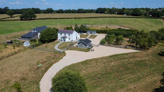 4 Bedroom Detached House For Sale In Wood Lane, Brinkworth, Chippenham, SN15