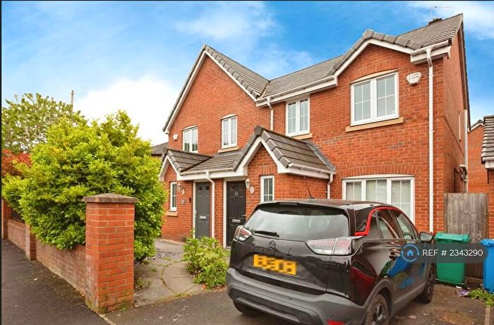 3 Bedroom Semi-Detached House To Rent In French Barn Lane, Manchester, M9