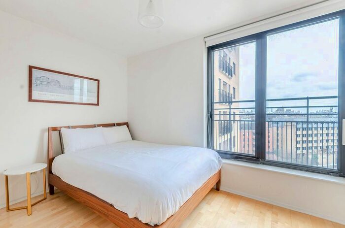 2 Bedroom Flat To Rent In Cromwell Road, South Kensington, London, SW7