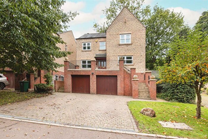 4 Bedroom Detached House For Sale In Olders Valley, Woodville, DE11