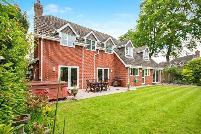 5 Bedroom Detached House For Sale In Bridleways, Verwood, BH31