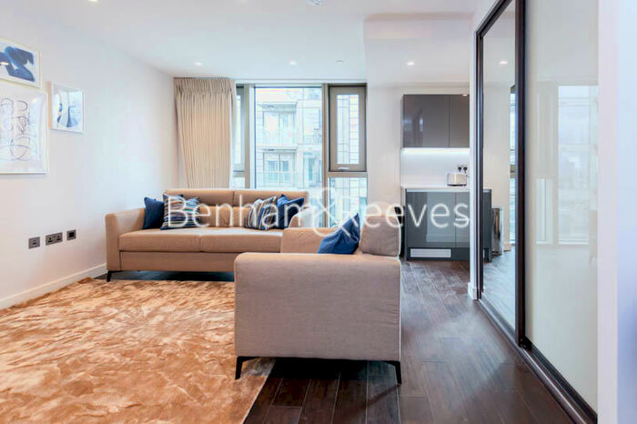 Studio To Rent In Lavender Place, Royal Mint Gardens, E1