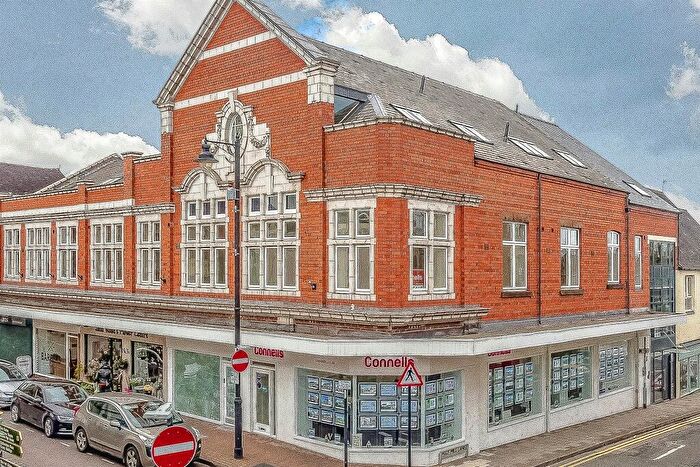 2 Bedroom Apartment For Sale In Malt Mill Lane, Stafford, ST16