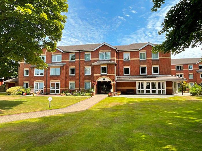 1 Bedroom Retirement Property For Sale In Chase Close, Birkdale, Southport, PR8