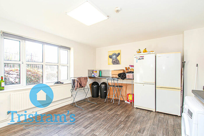 1 Bedroom Apartment To Rent In Denison Street, Radford, NG7