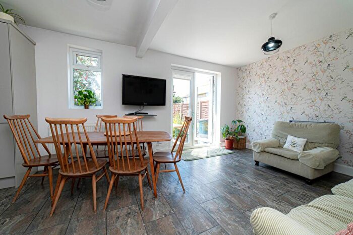 2 Bedroom Semi-Detached Bungalow For Sale In Sandown Drive, Herne Bay, CT6