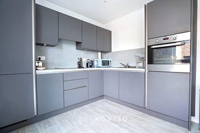 2 Bedroom Apartment To Rent In Chamberlain Court, Ironworks Way, London, E13
