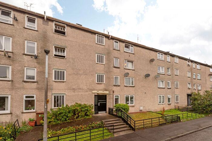 1 Bedroom Flat For Sale In / Lady Nairne Place, Edinburgh, EH8