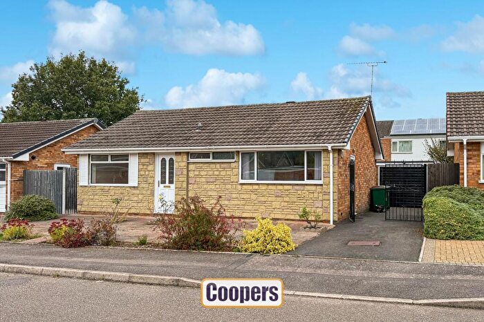 2 Bedroom Detached Bungalow For Sale In Nene Close, Binley, CV3